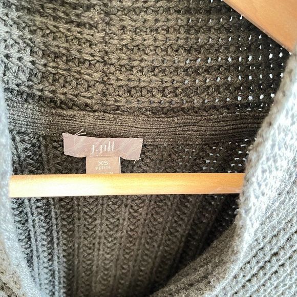 J.JILL OLIVE GREEN BUTTON DOWN SWEATER CARDIGAN CABLE WOMENS PETITE SIZE XS - Picture 2 of 6